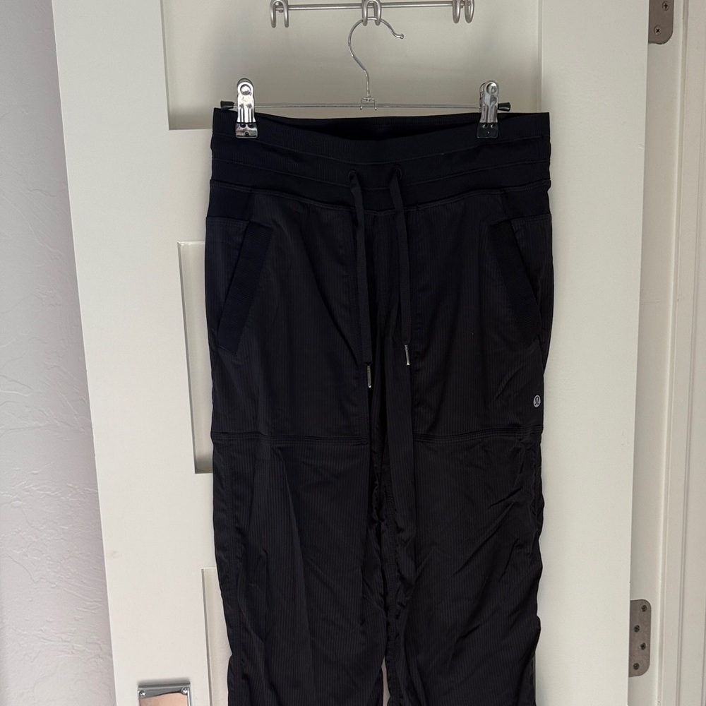 LULULEMON like-new dance studio black pants!